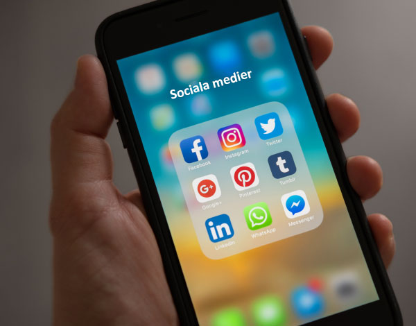 Följ oss på sociala medier